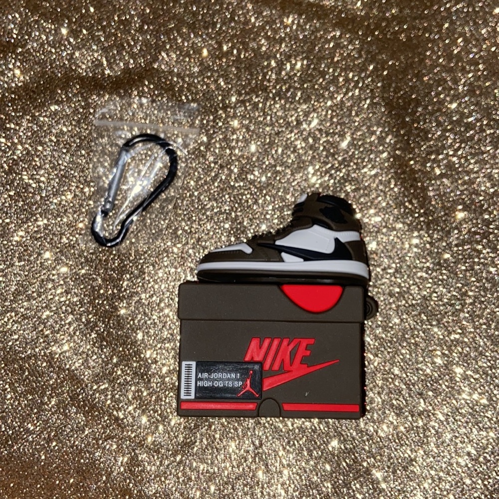 Air Jordan 1s Air-pod case (1st & 2nd Generation)